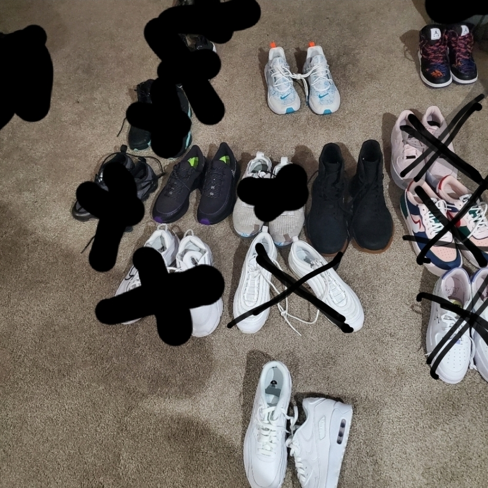 Nike Brands Shoes 6.5-8.5 in womens